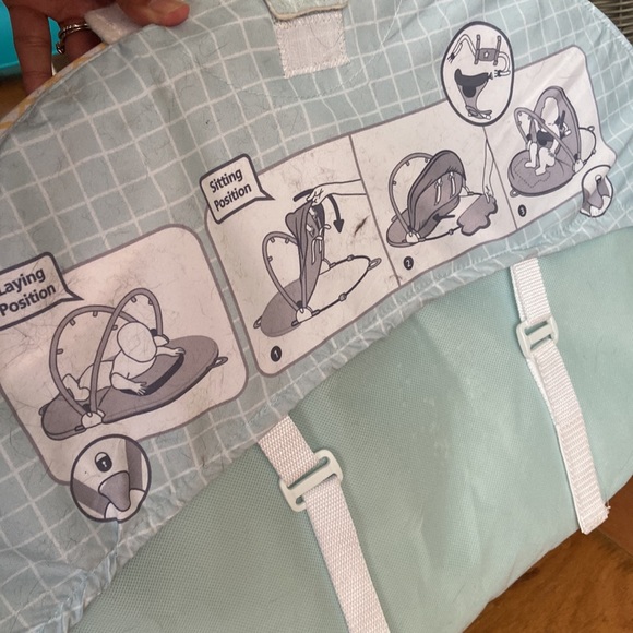 Yookidoo 3-in-1 Urban Baby Gym Lay to Sit-Up Play Mat - Picture 6 of 15